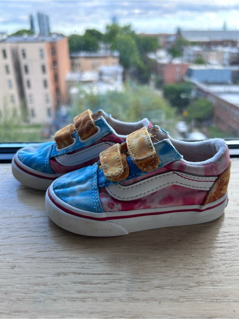 Vans - Kids Tie-Dye Velcro Sneakers - Blue, Pink & Yellow